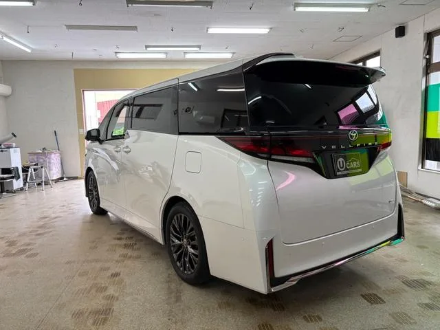 Toyota VELLFIRE HYBRID Z PREMIER 2025 — миниатюра 3