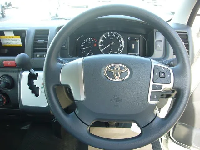 Toyota HIACE VAN DX GL PACKAGE 2025 — миниатюра 2