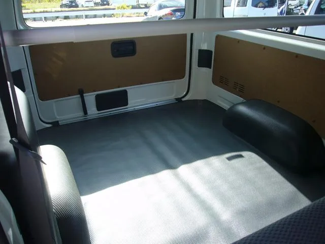 Toyota HIACE VAN DX GL PACKAGE 2025 — миниатюра 4