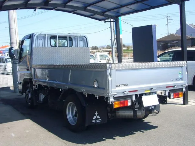 Mitsubishi Fuso CANTER ALL LOW FLOOR 2022 — миниатюра 3