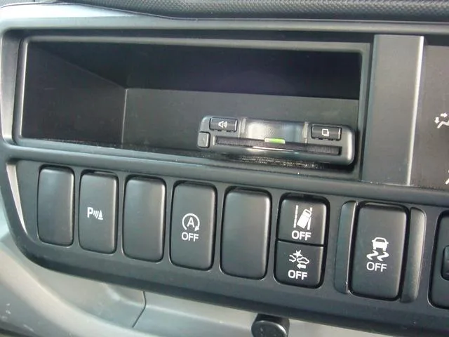 Hino DUTRO ALL LOW FLOOR 2024 — миниатюра 5