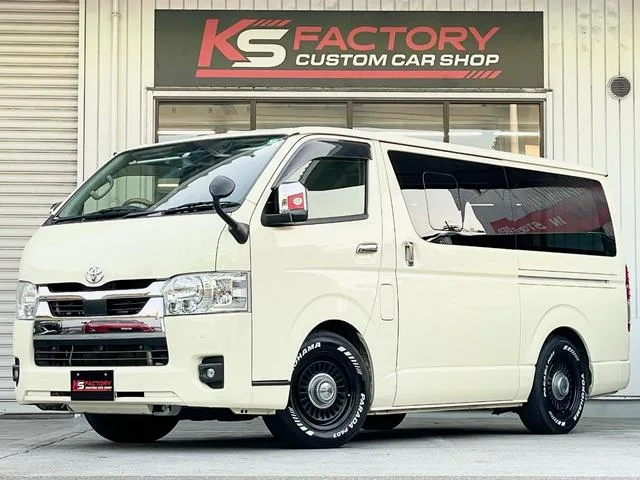 Toyota HIACE VAN SUPER GL 2022 — фото 1, купить с доставкой в Москву