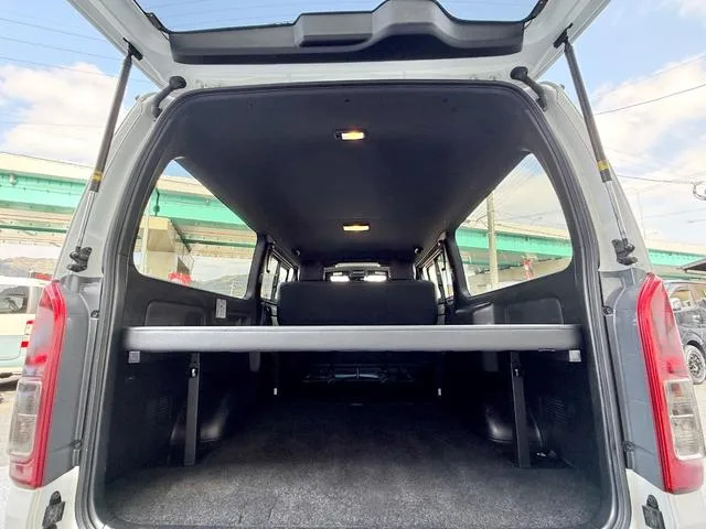 Toyota HIACE VAN SUPER GL DARK PRIME II 2023 — миниатюра 4