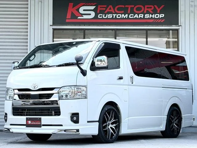 Toyota HIACE VAN SUPER GL DARK PRIME II 2023 — фото 1, купить с доставкой в Москву