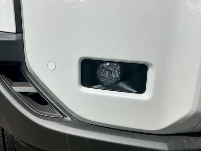 Toyota LAND CRUISER 250 ZX 2024 — миниатюра 3