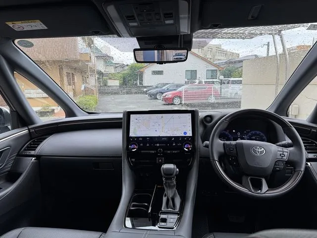 Toyota Alphard Z 2024 — миниатюра 3
