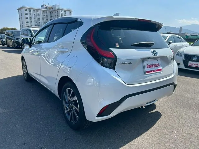 Toyota AQUA Z 2022 — миниатюра 2