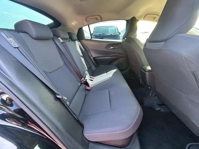 Toyota Prius G 2023 — миниатюра 3