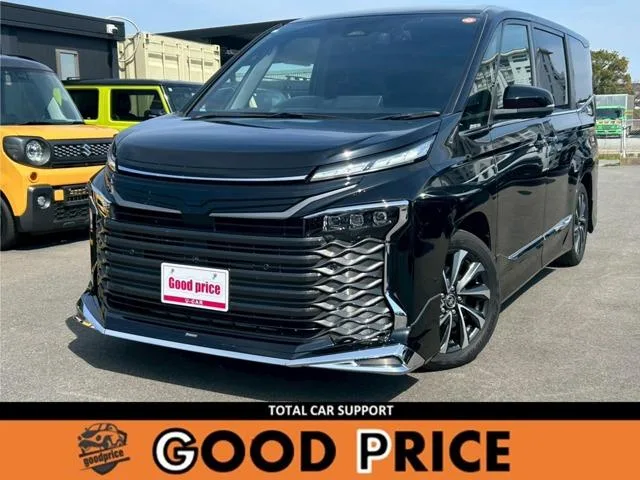 Toyota VOXY HYBRID S-Z 2023 — фото 1, купить с доставкой в Москву