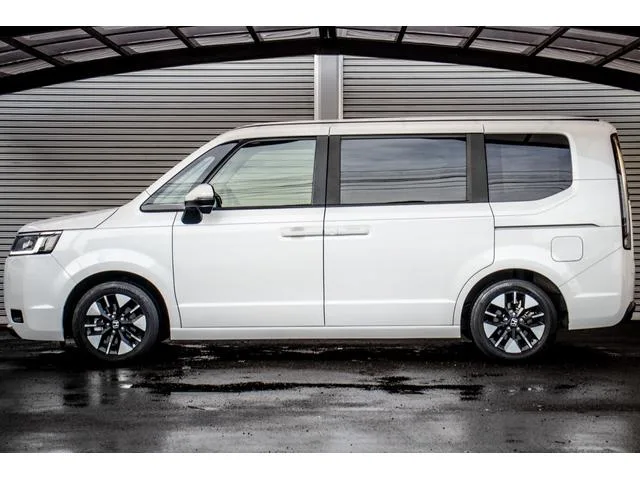 Honda STEPWAGON E:HEV AIR 2024 — миниатюра 5
