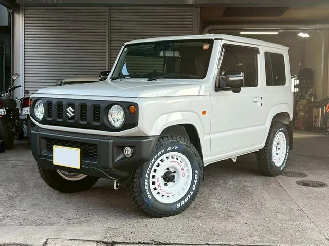 Suzuki Jimny XC 2025 — фото 1, купить с доставкой в Москву