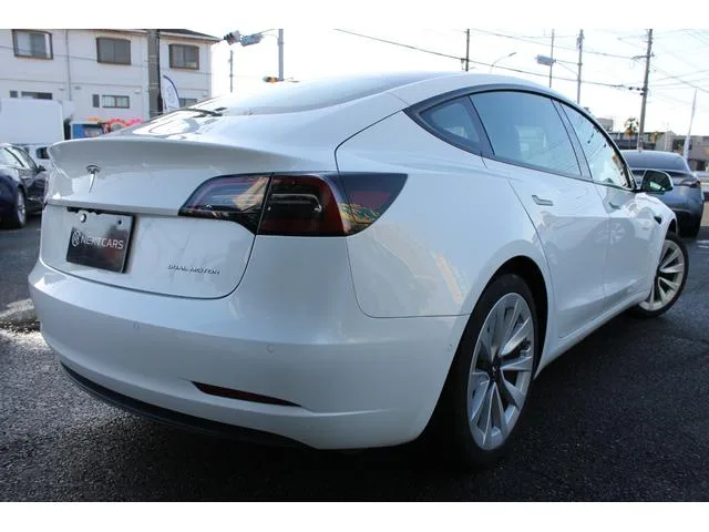 Tesla MODEL 3 LONG RANGE AWD 2022 — миниатюра 3