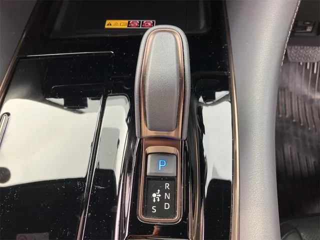 Toyota ALPHARD HYBRID Z 2024 — миниатюра 5