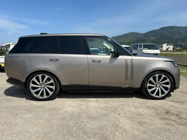 Land Rover RANGE ROVER HSE D300 STANDARD WHEELBASE 2023 — миниатюра 2