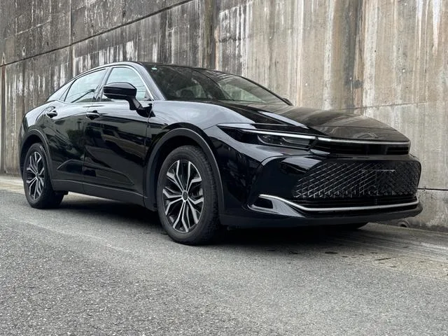 Toyota CROWN CROSSOVER X 2024 — миниатюра 5