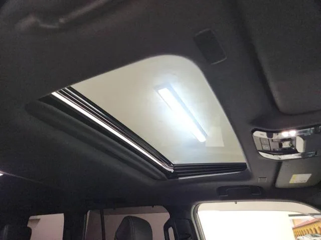 Toyota LAND CRUISER 250 VX 2024 — миниатюра 5