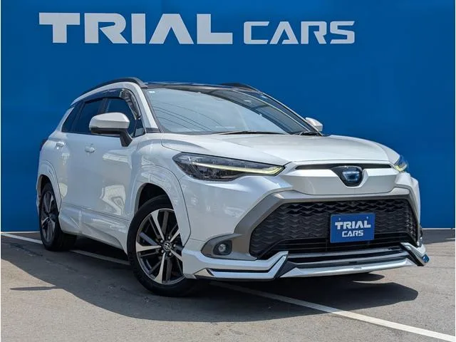 Toyota CorollaCross HYBRID Z 2023 — миниатюра 3