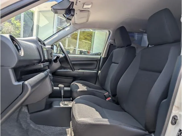 Toyota PROBOX HYBRID F 2024 — миниатюра 2
