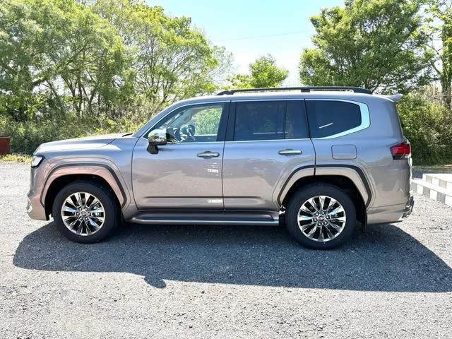 Toyota LAND CRUISER ZX 2024 — миниатюра 2
