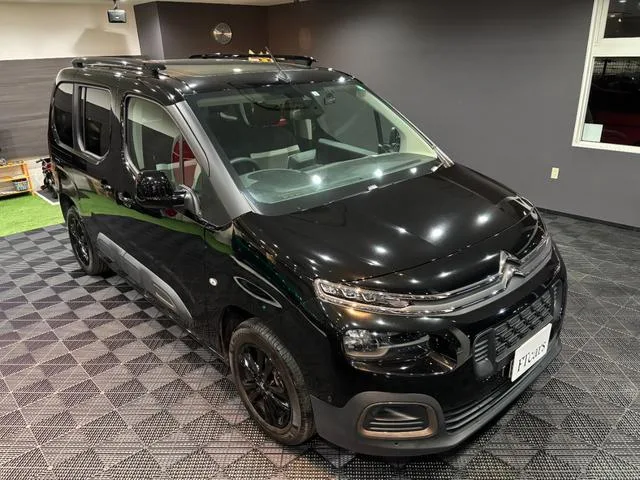 Citroen BERLINGO EDITION NOIRE 2023 — миниатюра 3