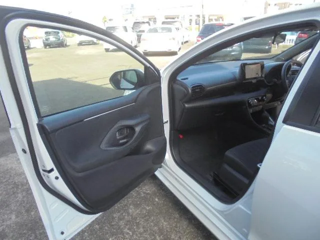 Toyota Yaris G 2025 — миниатюра 2