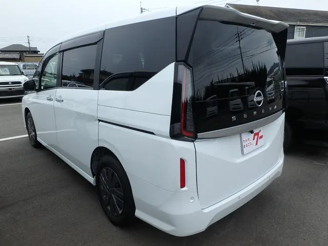 Nissan SERENA X 2025 — миниатюра 5