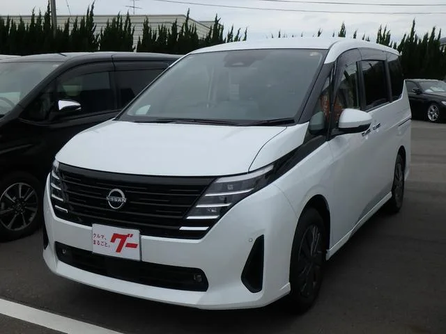 Nissan SERENA X 2025 — фото 1, купить с доставкой в Москву