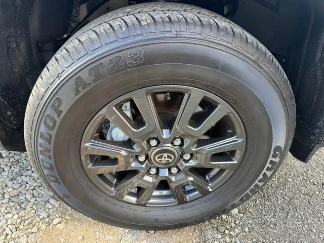 Toyota LAND CRUISER 250 2024 — миниатюра 3