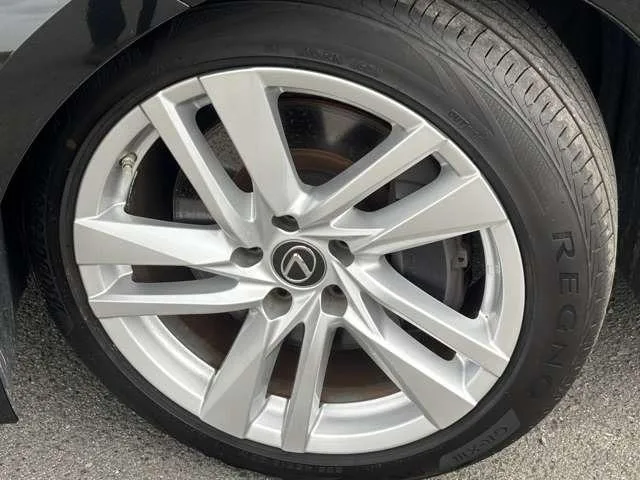 Lexus IS IS300H 2022 — миниатюра 4
