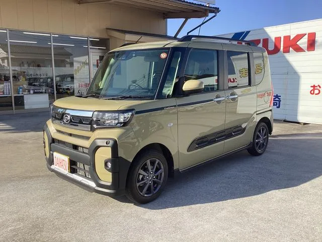 Daihatsu TANTO FUN CR0SS 2022 — миниатюра 5