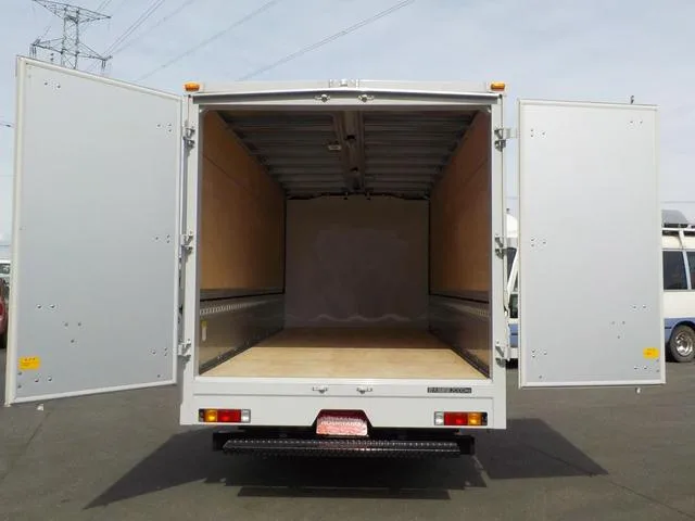 Mitsubishi Fuso CANTER 2023 — миниатюра 4