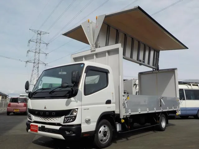 Mitsubishi Fuso CANTER 2023 — фото 1, купить с доставкой в Москву