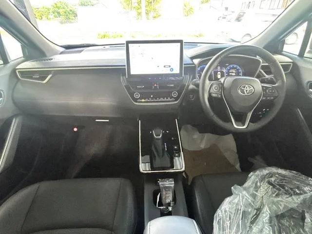 Toyota CorollaCross HYBRID Z 2026 — миниатюра 5