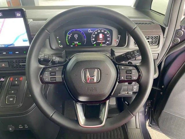 Honda STEPWAGON E:HEV SPADA PREMIUM LINE 2022 — миниатюра 4