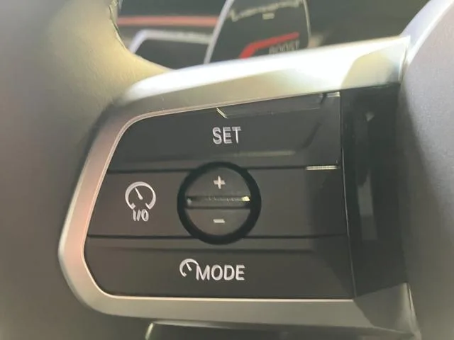 BMW X2 X DRIVE 20D M SPORT 2025 — миниатюра 3