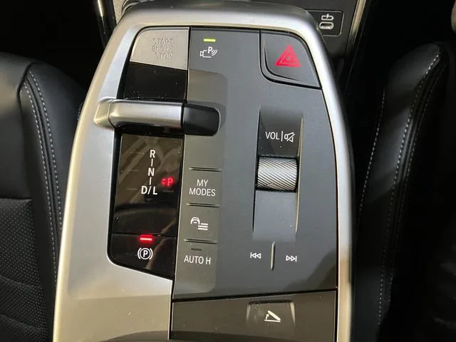 BMW X1 X DRIVE 20D X LINE 2025 — миниатюра 3