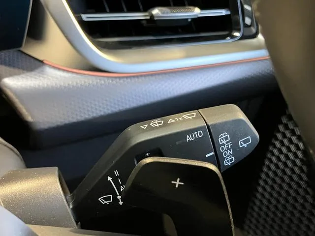 BMW 2 Series 218i ACTIVE TOURER M-SPORT 2025 — миниатюра 3