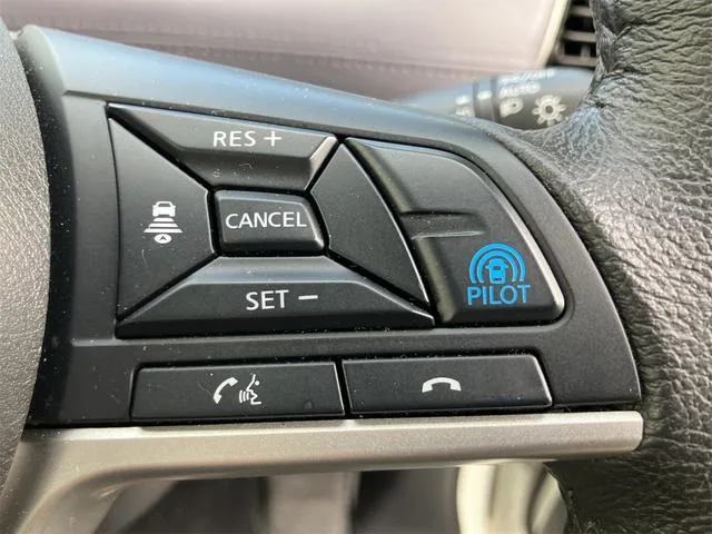 Nissan SERENA HIGHWAY STAR V 2022 — миниатюра 3