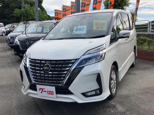 Nissan SERENA HIGHWAY STAR V 2022 — фото 1, купить с доставкой в Москву