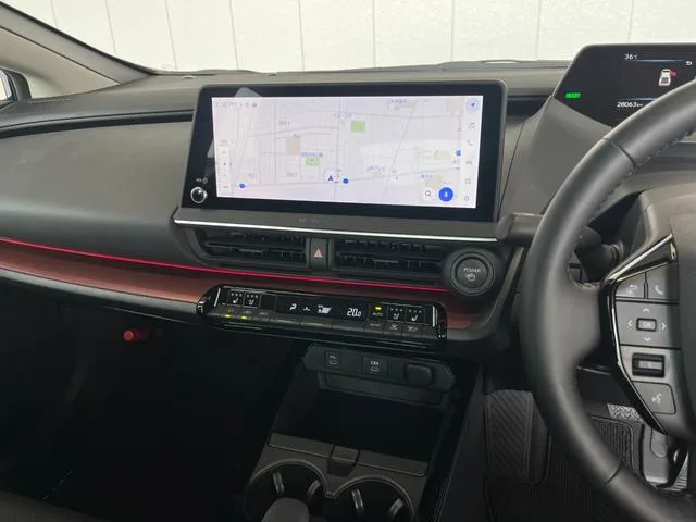 Toyota Prius Z 2023 — миниатюра 4