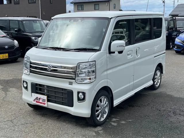Suzuki EVERY WAGON PZ TURBO SPECIAL 2023 — фото 1, купить с доставкой в Москву