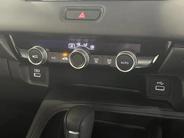 Honda VEZEL E:HEV X 2023 — миниатюра 5