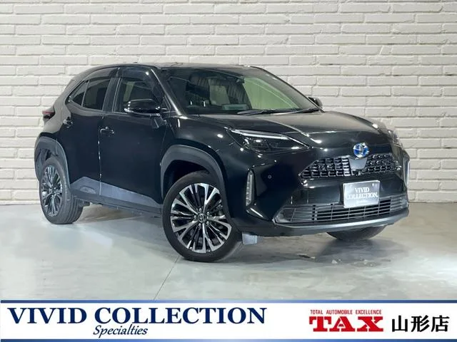 Toyota YARIS CROSS HYBRID Z 2023 — фото 1, купить с доставкой в Москву