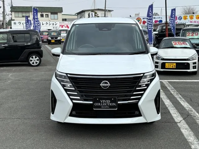 Nissan SERENA E-4ORCE HIGHWAY STAR V 2025 — миниатюра 2