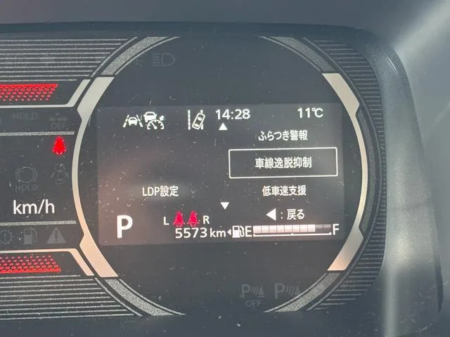Suzuki SPACIA GEAR HYBRID XZ TURBO 2025 — миниатюра 5