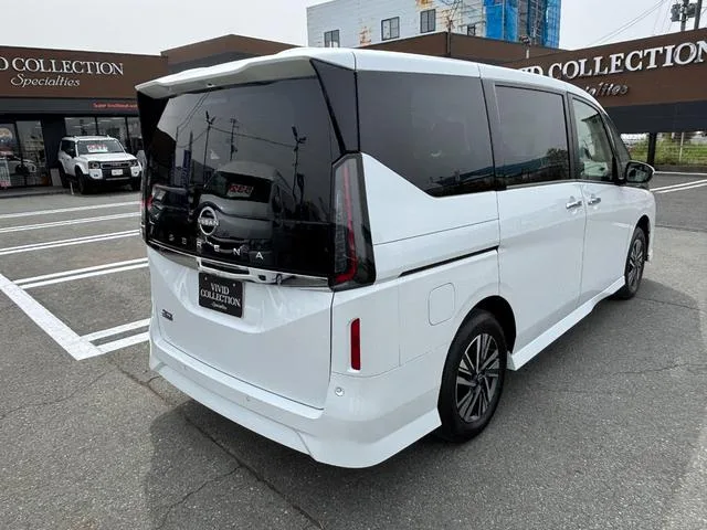 Nissan SERENA HIGHWAY STAR V 2023 — миниатюра 3