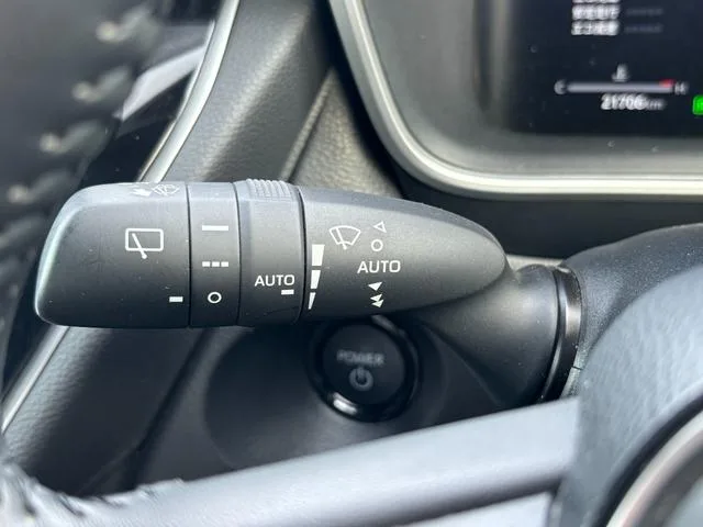 Toyota CorollaCross HYBRID Z 2024 — миниатюра 5