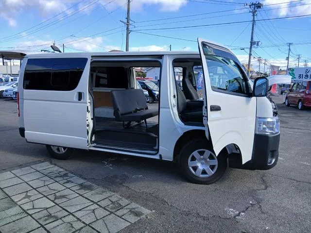 Toyota HIACE VAN LONG DX 2022 — миниатюра 3