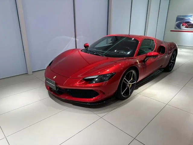 Ferrari 296GTS BASE GRADE 2023 — миниатюра 2