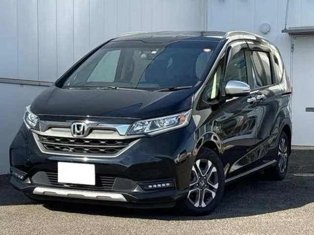 Honda FREED PLUS HYBRID HYBRID CROSSTAR 2023 — фото 1, купить с доставкой в Москву